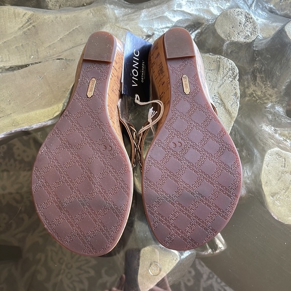 Sandals - Picture 6 of 6